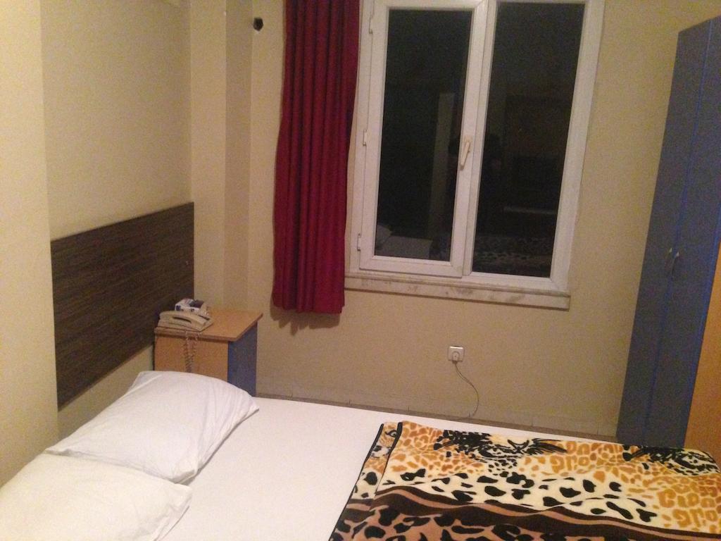 Hotel Beyhan Μερσίνη Εξωτερικό φωτογραφία